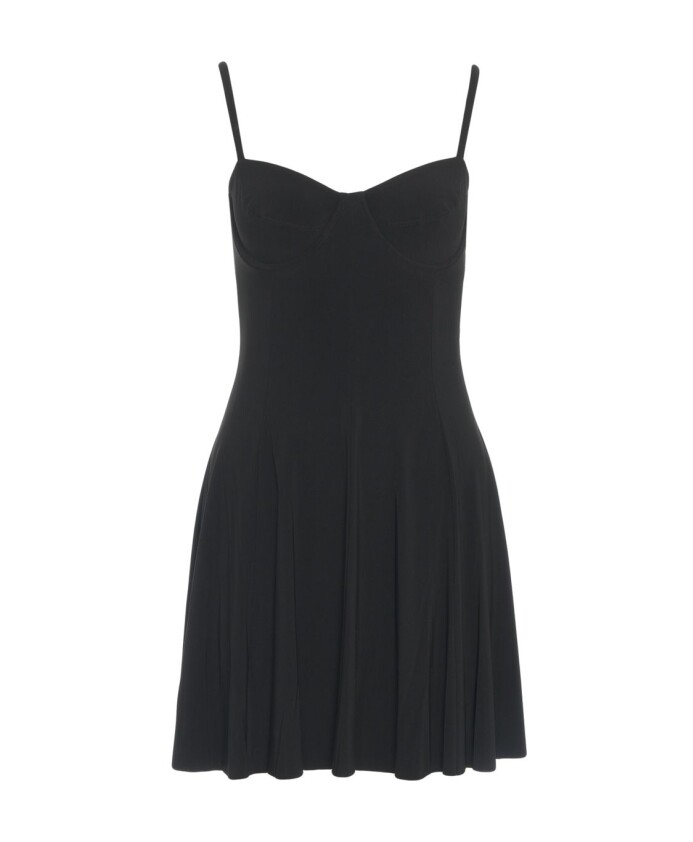 robe-mini-noire-avec-encolure-coeur
