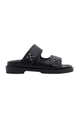 black-sandals-with-adjustable-straps
