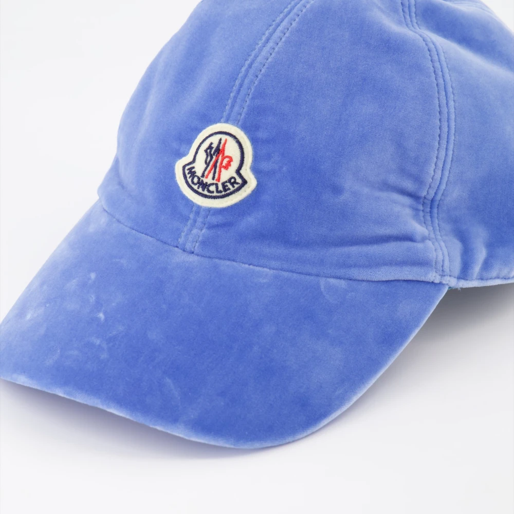 Moncler Fluwelen Pet met Logo Patch Blue Dames