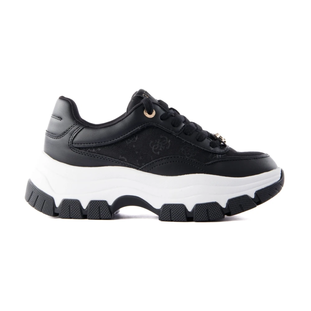 Guess Berrett 4G Logo Sneakers Dames Schoenen Zwart