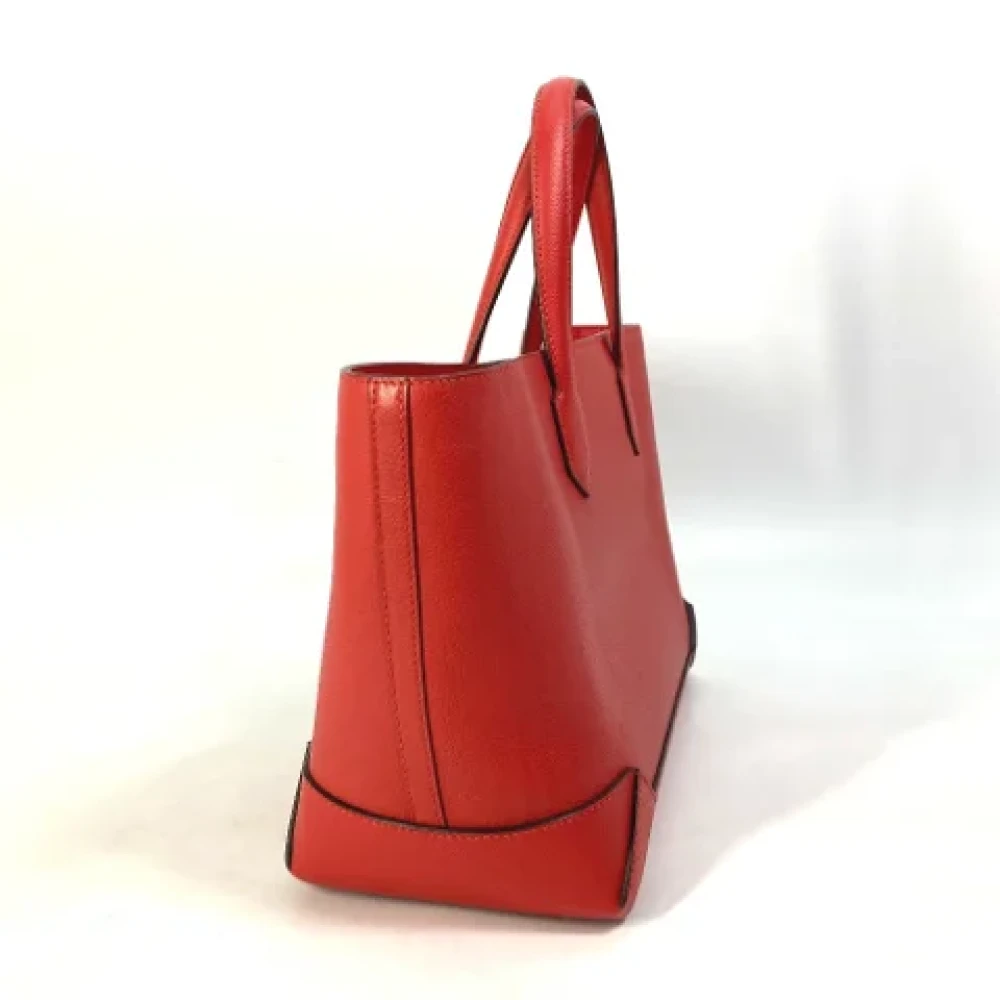 Hermès Vintage Pre-owned Fabric shoulder-bags Red Dames
