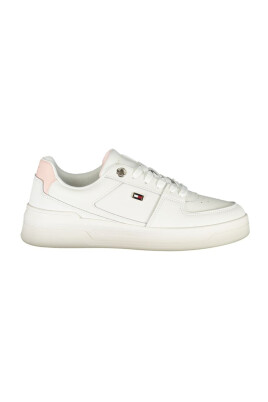 white-lace-up-sneakers-with-contrast-detail