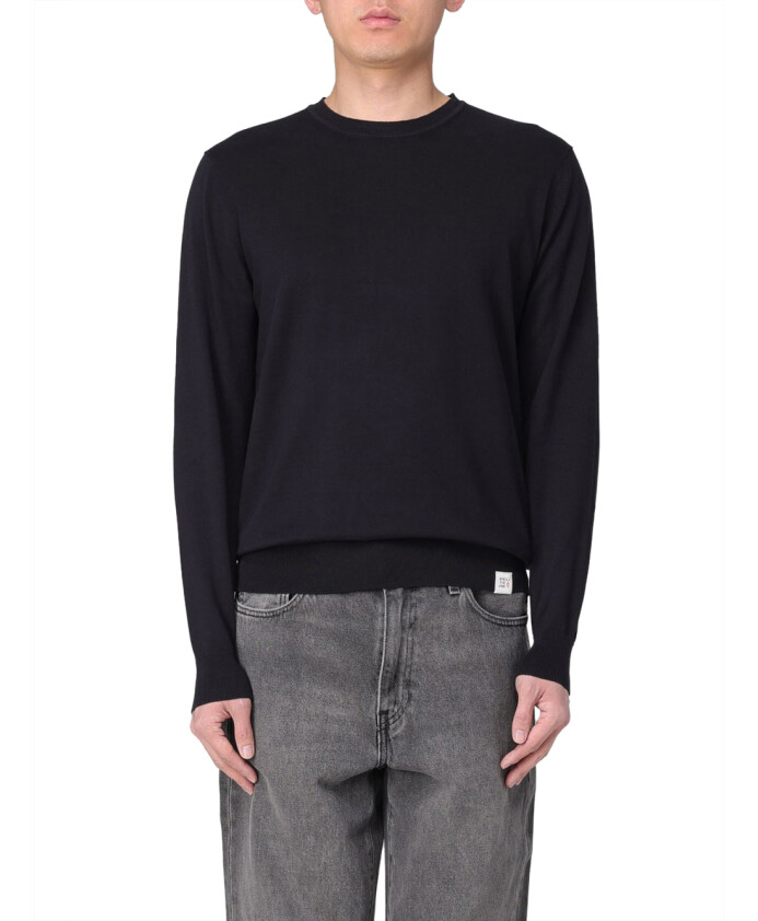 pull-bleu-style-basique-decontracte