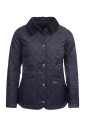 veste-matelassee-bleu-marine-avec-coutures-formees