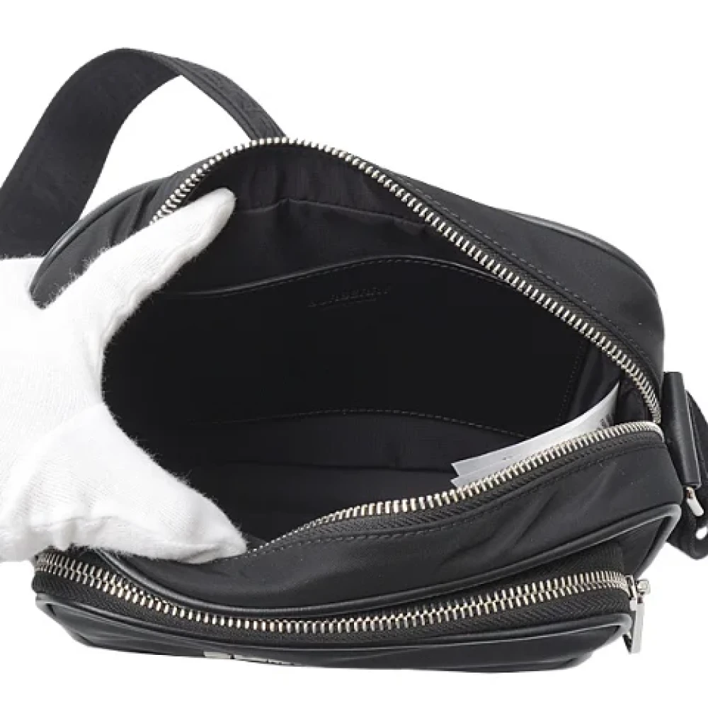 Burberry Vintage Pre-owned Canvas shoulder-bags Black Dames