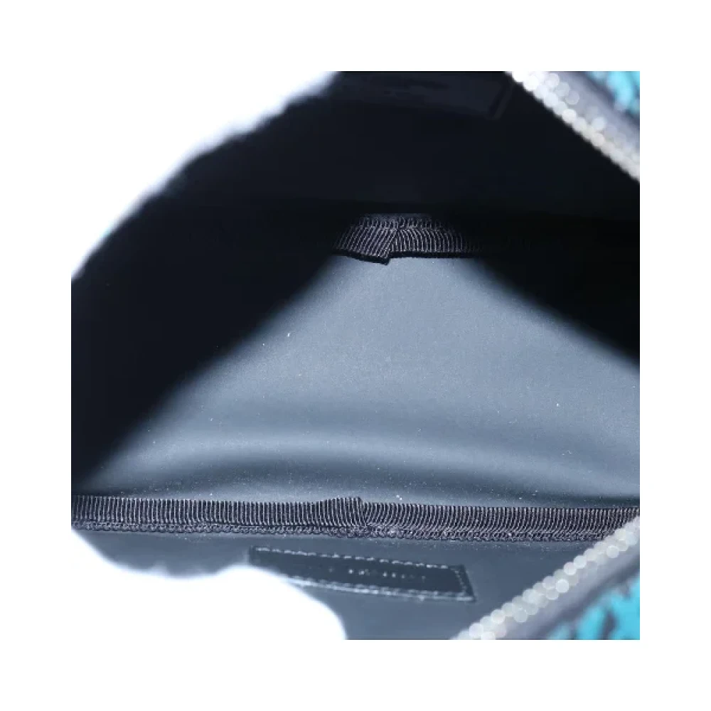 Yves Saint Laurent Vintage Pre-owned Leather pouches Blue Dames