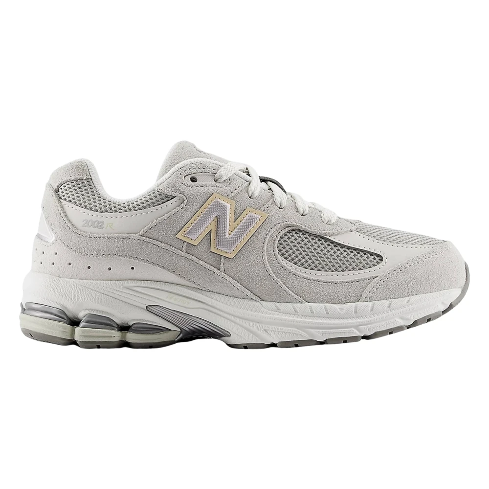 New Balance Unisex Kids Beige Kids Sneakers, 38 Eu, 2002 Trainers