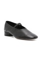chaussures-slip-on-en-cuir-noir-a-bout-carre