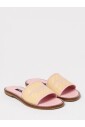 roze-raffia-slippers-leren-zool