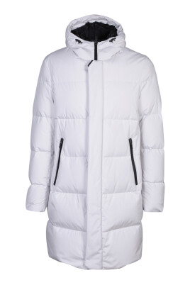 grey-three-quarter-coat-aw23