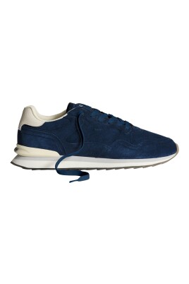 sneaker-retro-avec-detail-colore