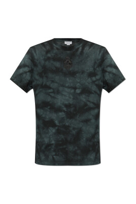t-shirt-with-tie-dye-effect