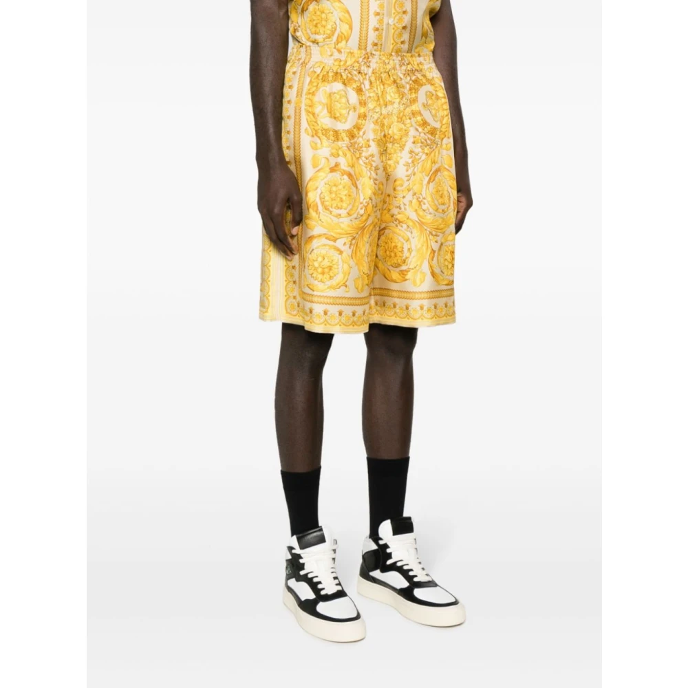 Versace Gouden Barocco Print Zijden Shorts Multicolor Heren