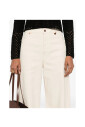 ecru-jeans-classiques-cinq-poches
