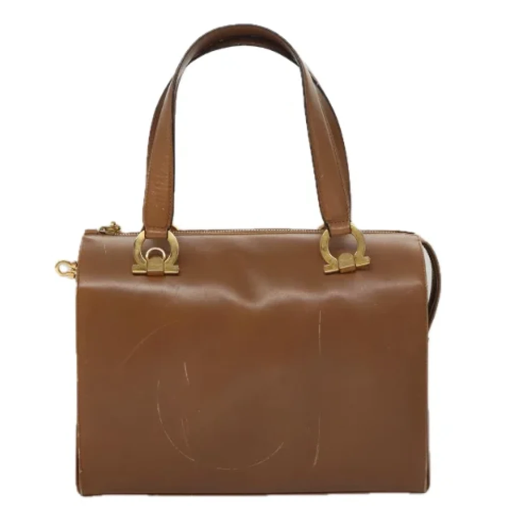 Salvatore Ferragamo Pre-owned Leather handbags Beige Dames