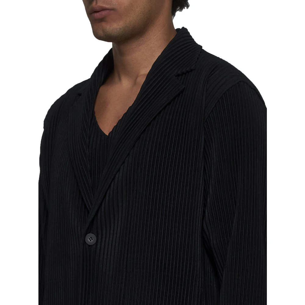 Issey Miyake Zwarte Herenjassen Black Heren