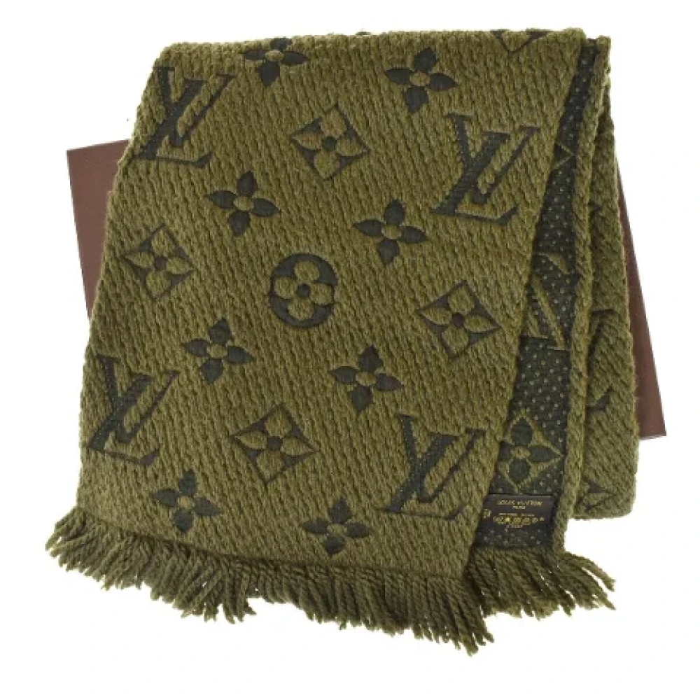 Louis Vuitton Vintage Pre-owned Silk scarves Green Dames