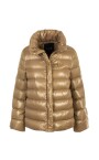 veste-matelassee-marron-avec-col-haut