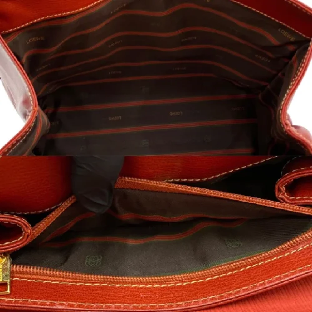 Loewe Pre-owned Leather handbags Red Dames