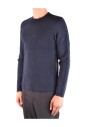 pull-en-tricot-a-col-rond