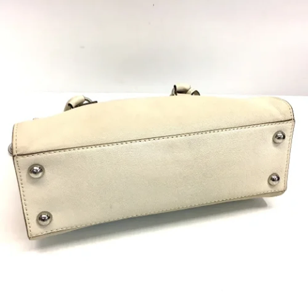 Michael Kors Pre-owned Leather shoulder-bags White Dames