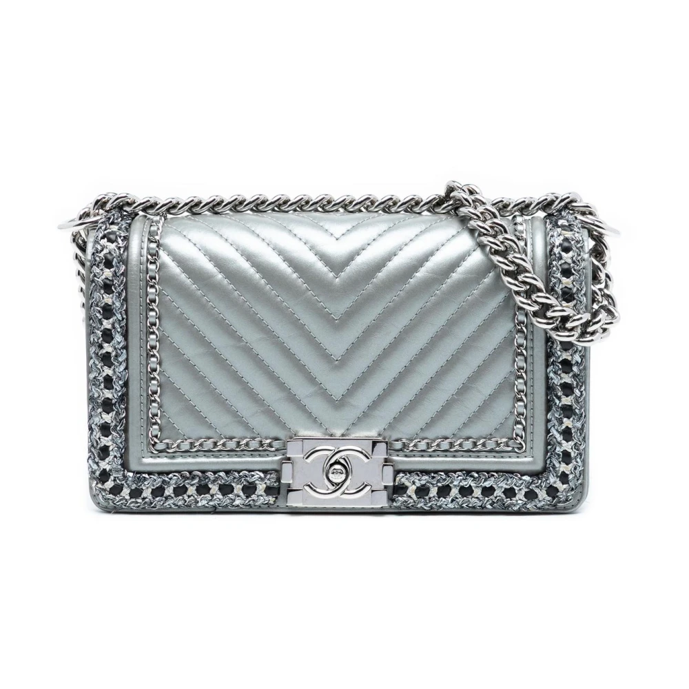 Chanel Vintage Women's Gray Pre-Owned Chain Flap Bag