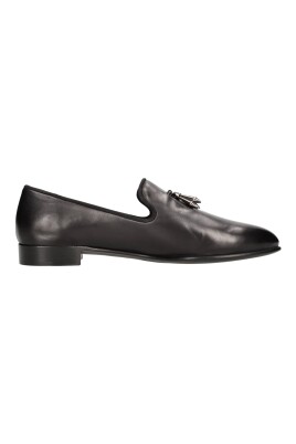 chaussures-plates-noires
