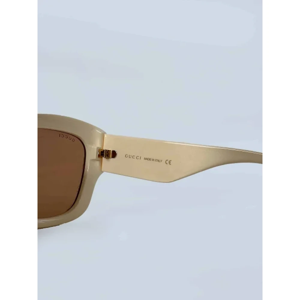 Gucci Vintage Pre-owned Plastic sunglasses Beige Dames