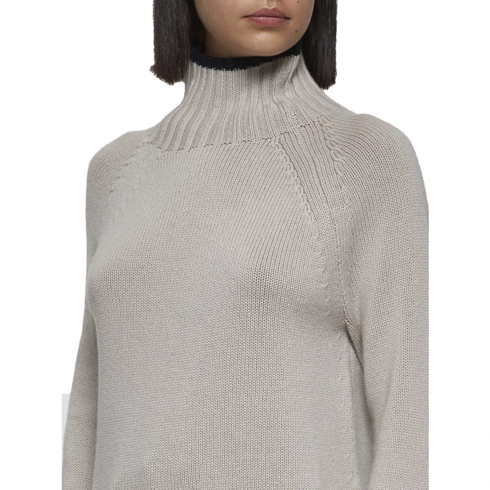 Max Mara Elegante Mantova Coltrui in Ecru Beige Dames
