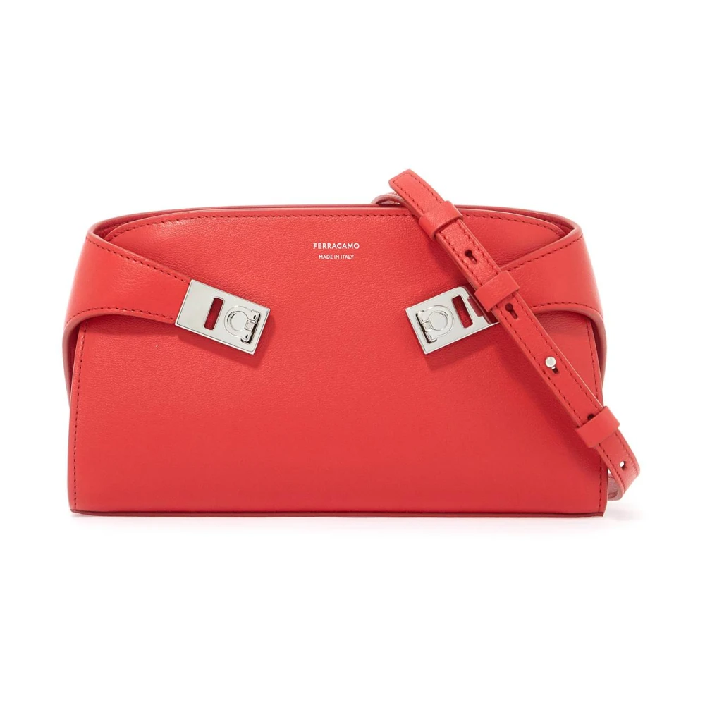Salvatore Ferragamo Zachte leren schoudertas met riem Red Dames