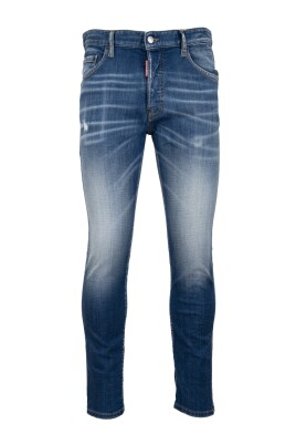 jean-homme-avec-bouton-et-patch-en-cuir