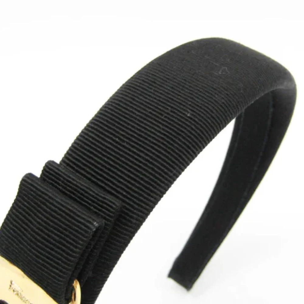 Salvatore Ferragamo Pre-owned Fabric hair-accessories Black Dames