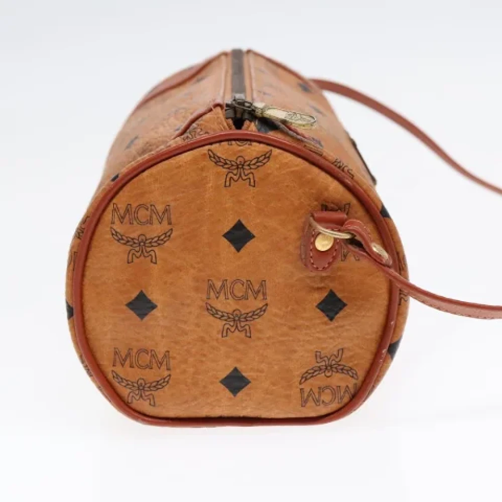 MCM Pre-owned Canvas shoulder-bags Brown Dames