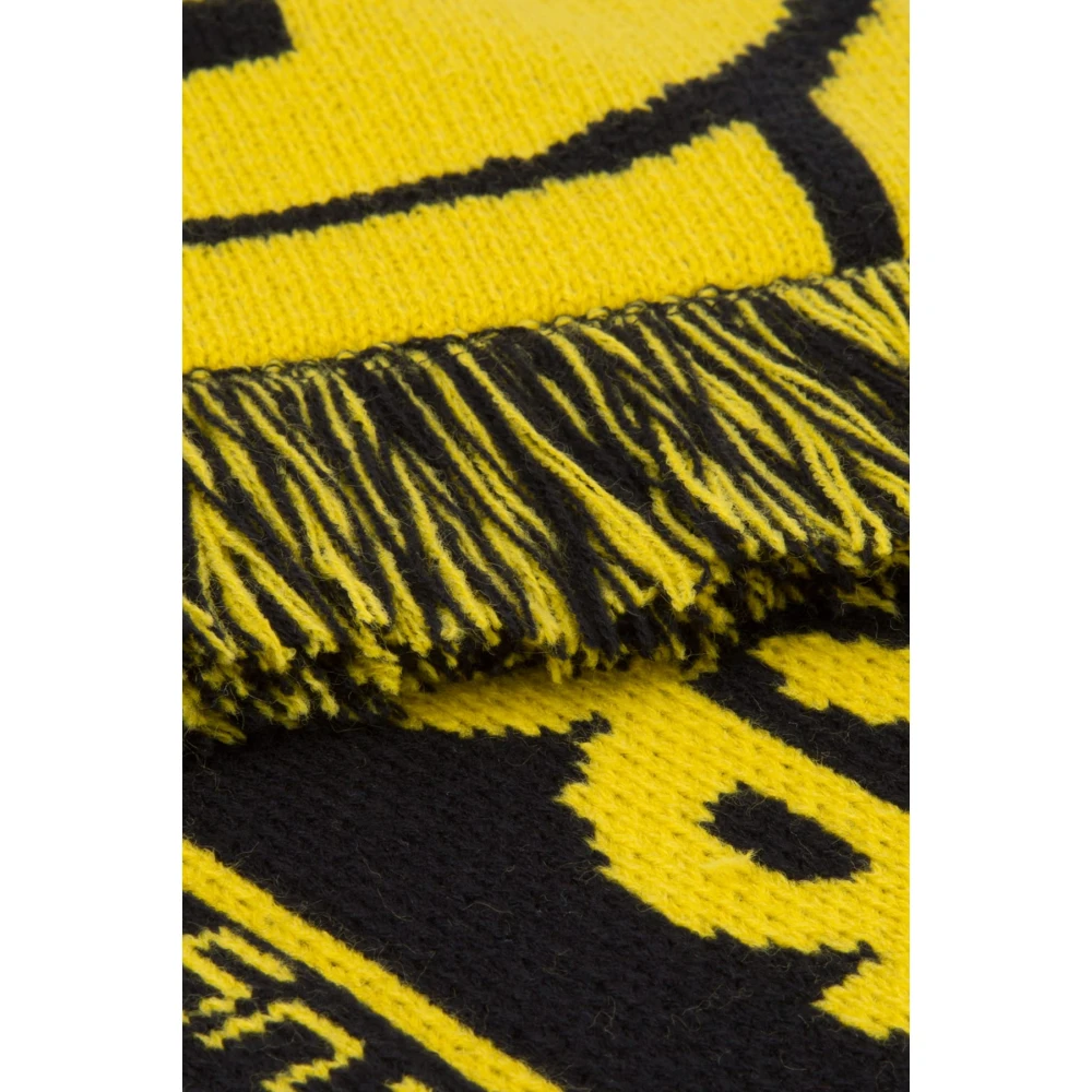 Vetements Sjaals en Foulards Yellow Dames