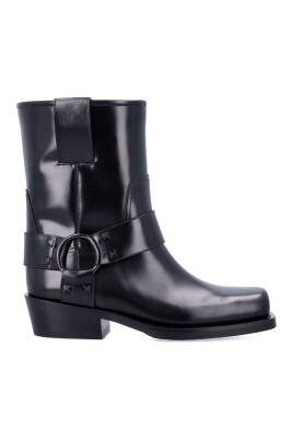 black-leather-biker-ankle-boots