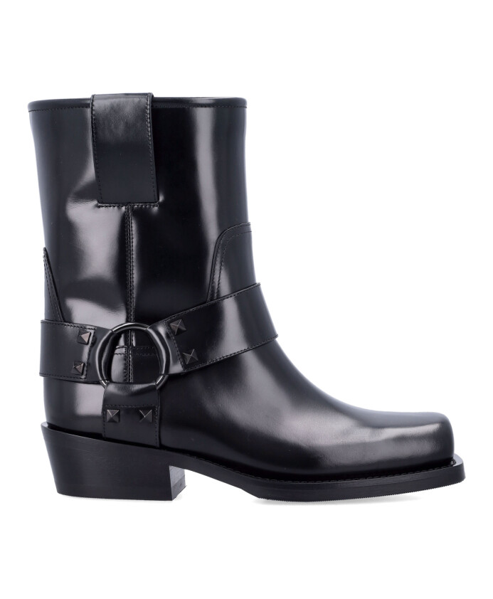 black-leather-biker-ankle-boots
