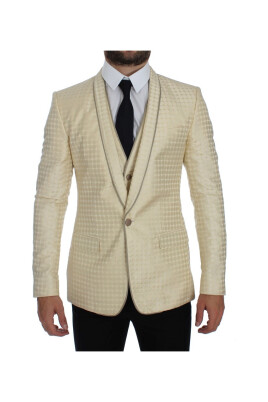 beige-polka-dot-blazer