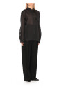 chemise-en-soie-noire-avec-col