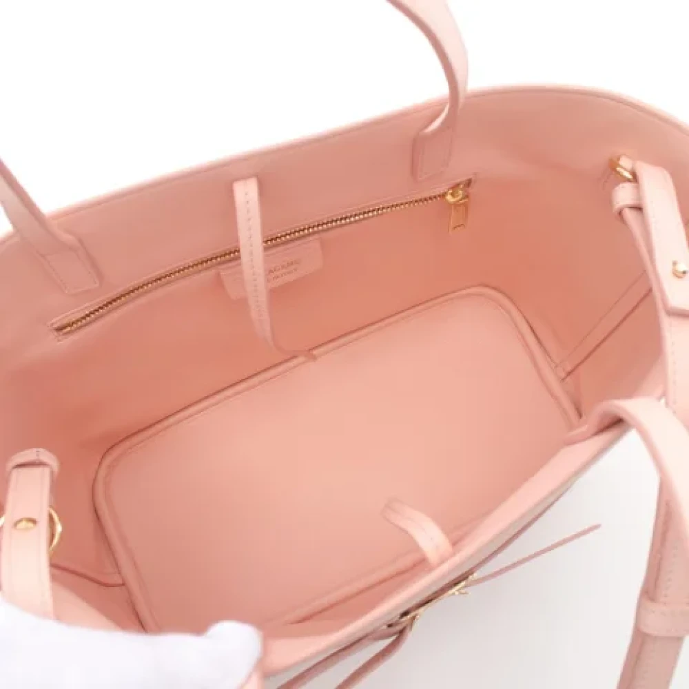 Salvatore Ferragamo Pre-owned Leather totes Pink Dames