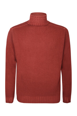 red-knitwear-aw23