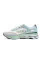sneakers-bleues-avec-semelle-pebax