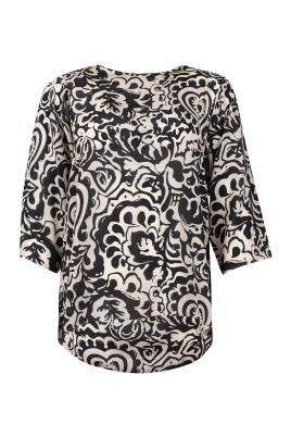 floral-black-blouse-for-weekend-outings