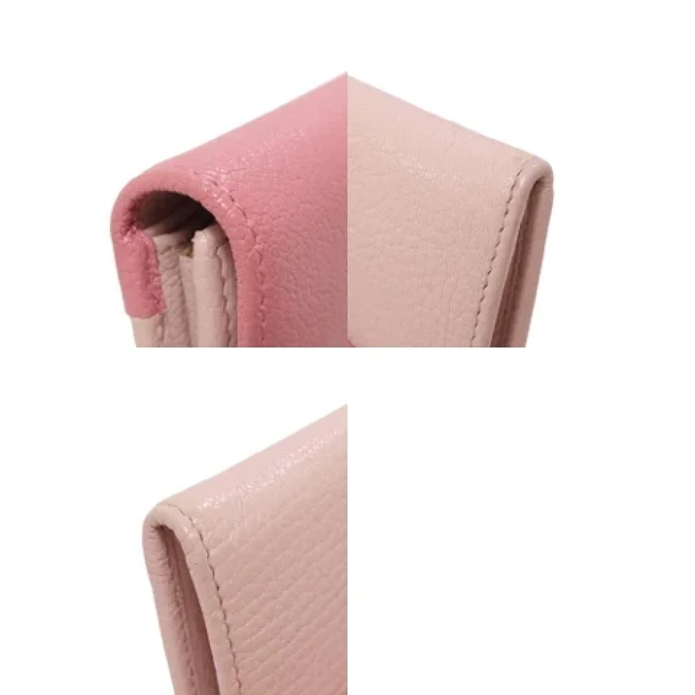 Miu Pre-owned Leather wallets Pink Dames