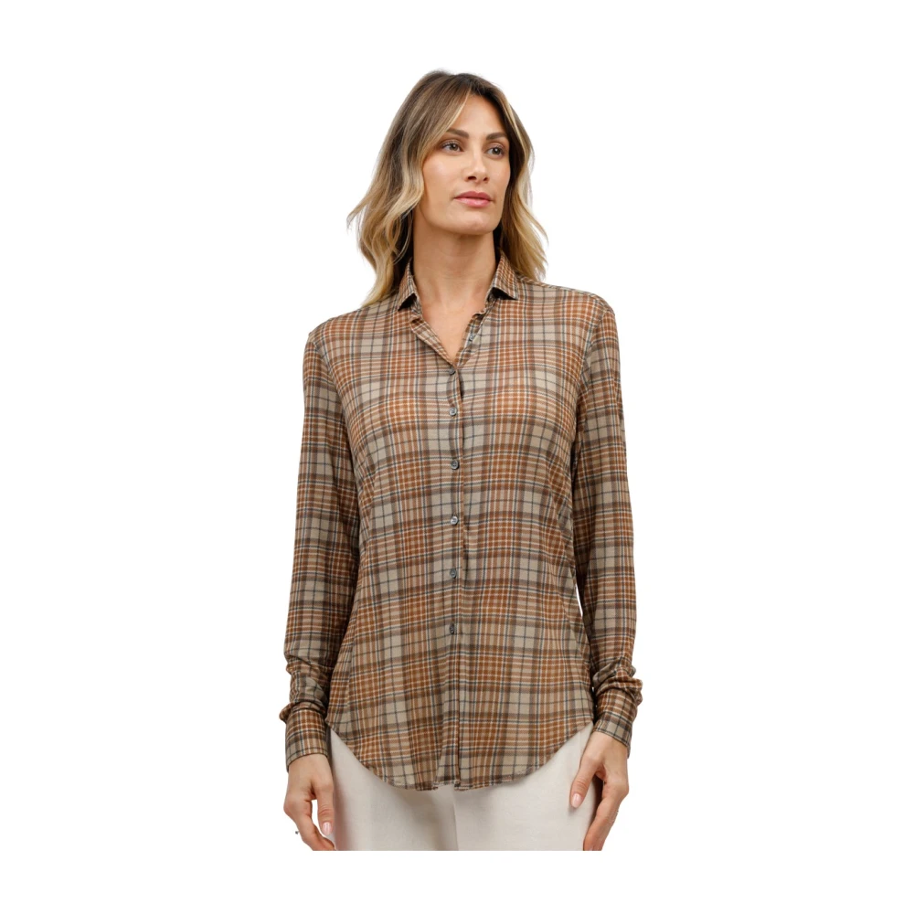Blouses & Shirts > Shirts - - Caliban - Modalova