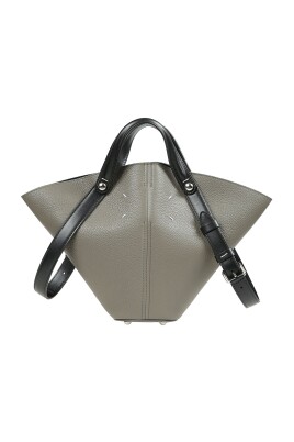 small-hammered-leather-shoulder-bag