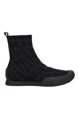 Svarta Tyg High Tops Sneakers