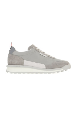 sneakers-decontractees-pour-un-usage-quotidien