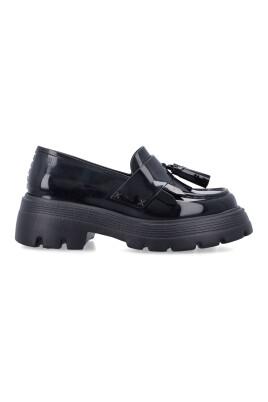 sorte-lukkede-loafers-med-tassel-detalje