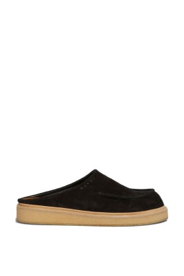 suede-sabots-flat-shoes