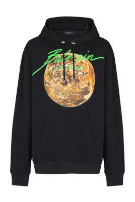 trykt-universe-logo-og-planet-haettetroje